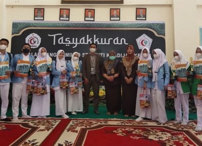 Mahasiswa STIKES Abdurahman Palembang Raih Juara 1 dan 2 di Milad STIK Khadijah Palembang