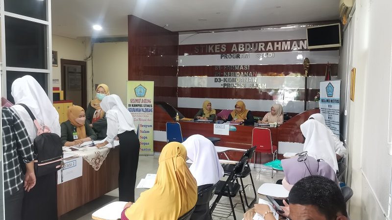 Registrasi Ulang Mahasiswa Baru STIKES Abdurahman Palembang