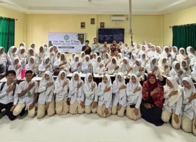 Kuliah Pakar Farmasi “Nanopartikel Dalam Inovasi Obat Modern”